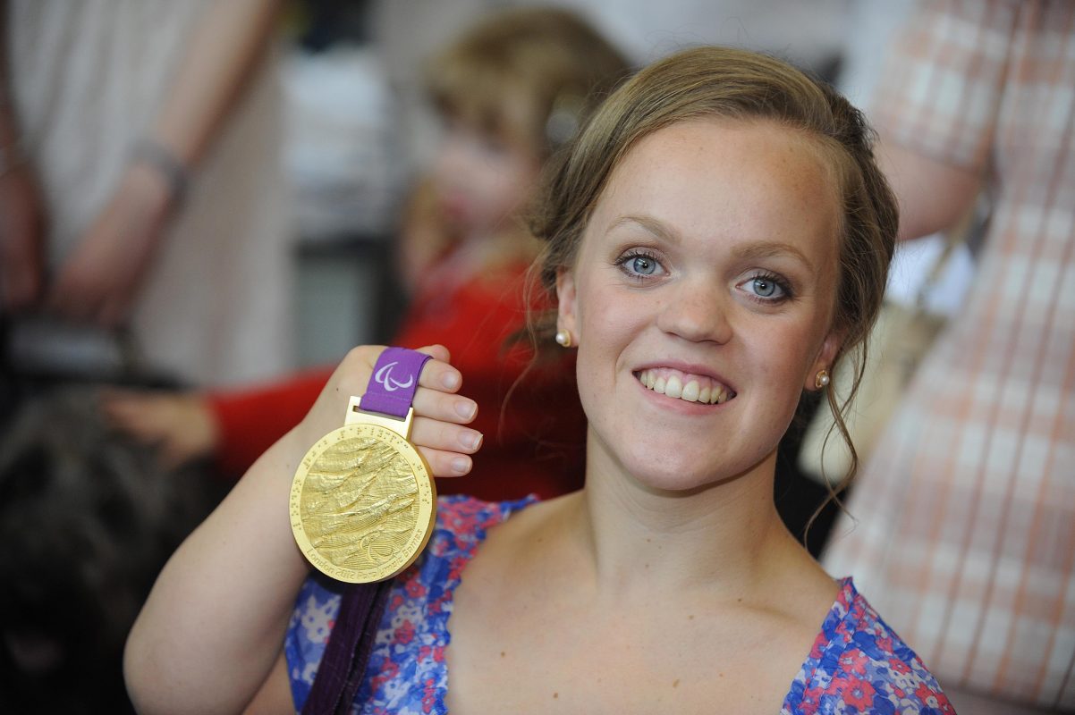 Ellie Simmonds opens Splashpoint Leisure Centre